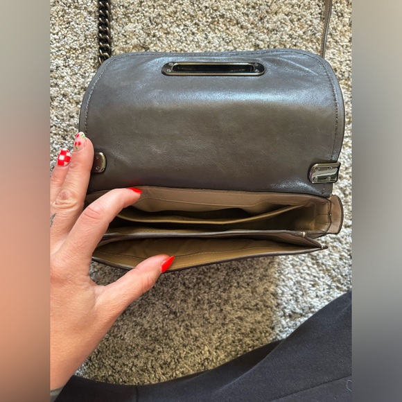 Coach cross body. Cream color with brass hardware - Picture 2 of 6